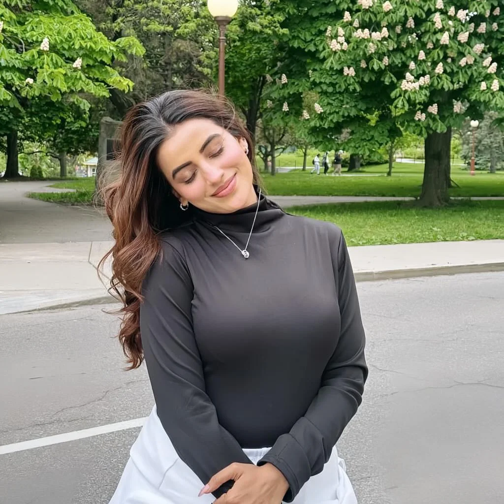 Profile photo of Akshara Singh, Instagram content creator with 6.8M followers specializing in Actress, Entertainment, Fashion